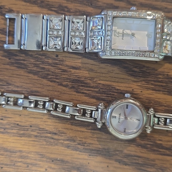 Four Used Fossil Watches - Picture 3 of 13
